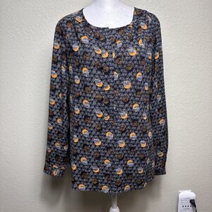 CAbi  Top Blouse Size S #3131 Long Sleeve Snap Moon Eclipse Flowy Artsy Feminine